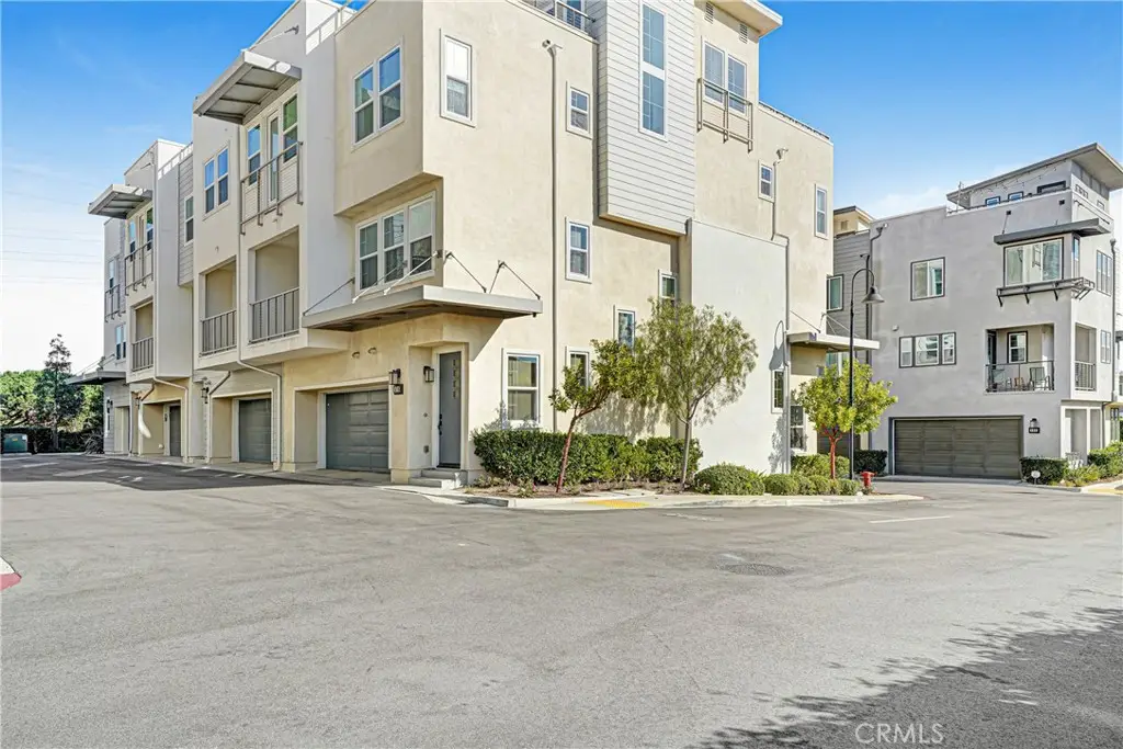 572 E Imperial, El Segundo, CA 90245 - Image #1
