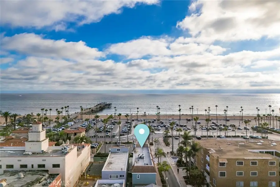 700 E Oceanfront, Newport Beach, CA 92661 - Image #2