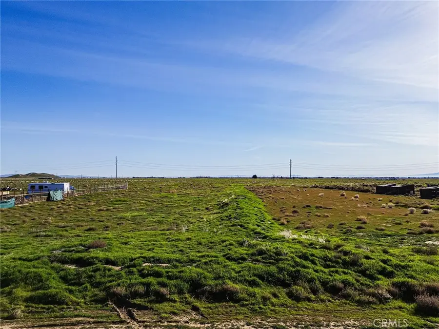 49850 W 110th Street W, North Antelope Valley, CA 93536 - #3