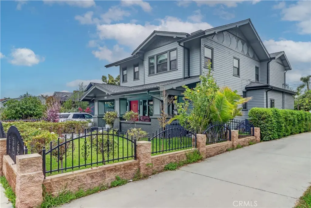 223 N. St. Andrews, Los Angeles, CA 90004 - Image #1