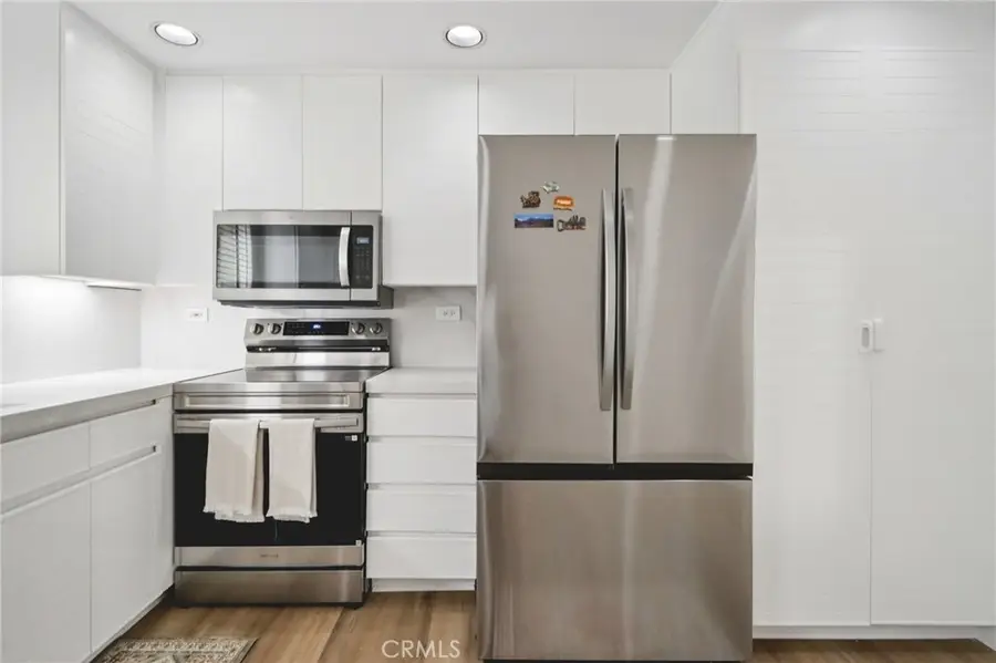 2253 Martin #321, Irvine, CA 92612 - #3