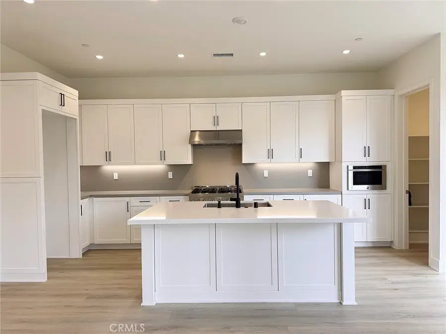 120 Awning, Irvine, CA 92618 - #3