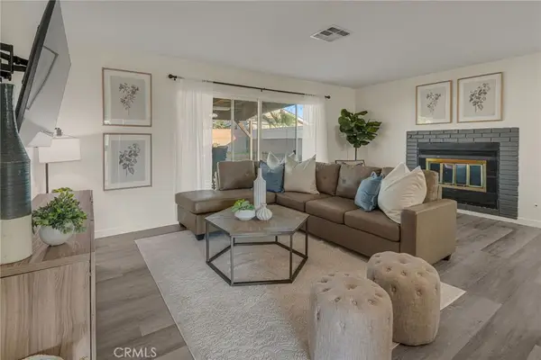 7800 La Corona, Buena Park, CA 90620