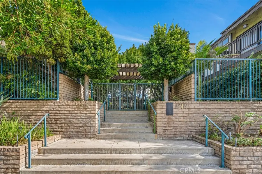 4218 Troost #20, Studio City, CA 91604 - #2