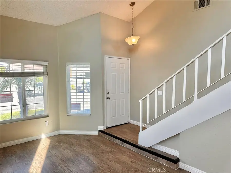 14207 Woodland Drive, Fontana, CA 92337 - #2