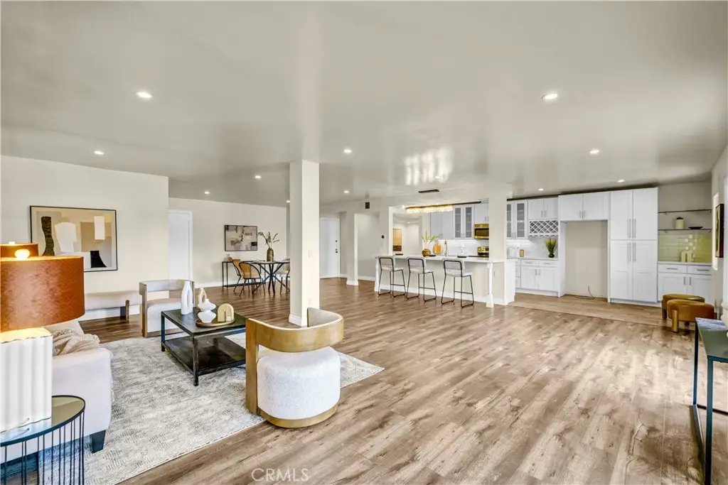 5412 Lindley Avenue #325, Encino, CA 91316 - #1