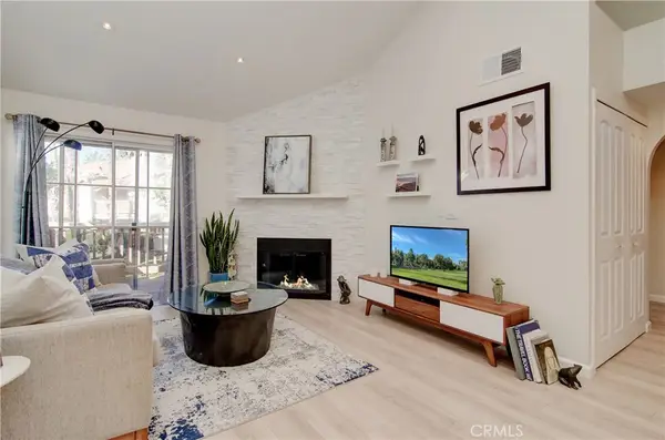 26571 Las Palmas #7, Laguna Hills, CA 92656