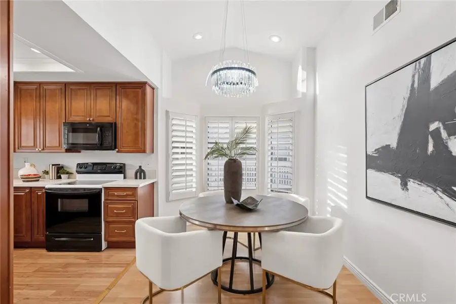 127 Huntington, Irvine, CA 92620 - #3