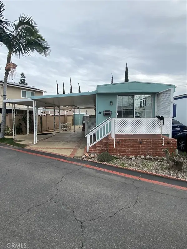 1801 E Collins Avenue #36, Orange, CA 92867