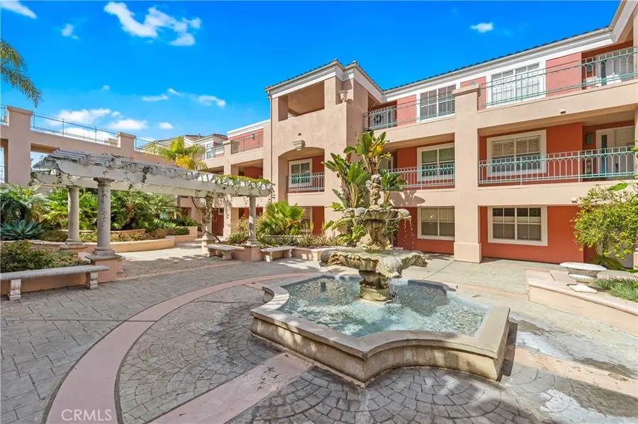 5142 Warner #112, Huntington Beach, CA 92649 - #2