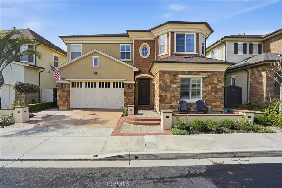 17491 Oakbluffs Lane, Huntington Beach, CA 92649 - #2