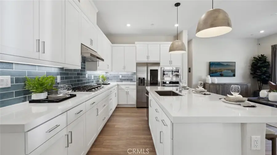 24524 Via La Sombrilla, Valencia, CA 91354 - #3