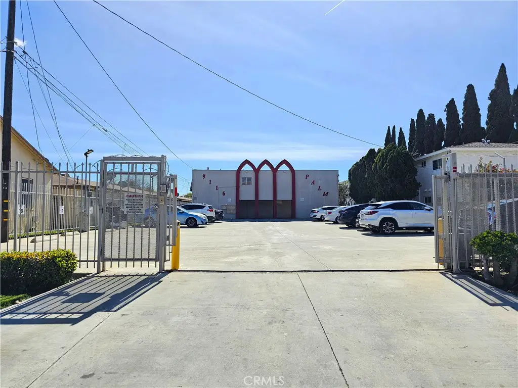 9116 Palm Street, Bellflower, CA 90706 - #1