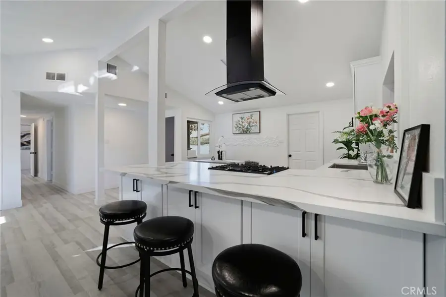 405 S Clara, Santa Ana, CA 92703 - #3