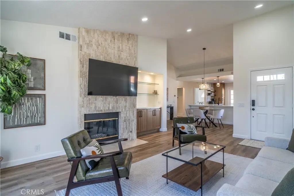 304 Desert Falls E, Palm Desert, CA 92211 - #1