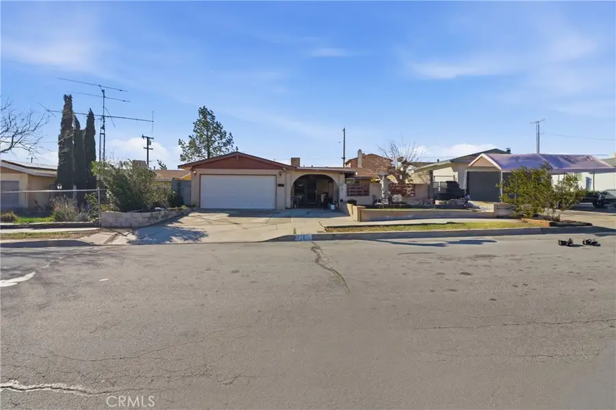 1728 De Anza St, Barstow, CA 92311 - #3