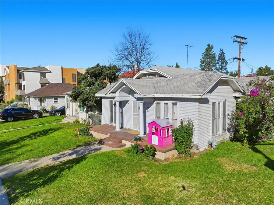 401 Hawthorne St, Glendale, CA 91204 - #2