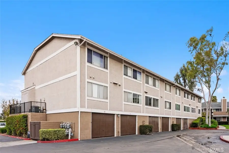1525 S Raitt #29, Santa Ana, CA 92704 - #3