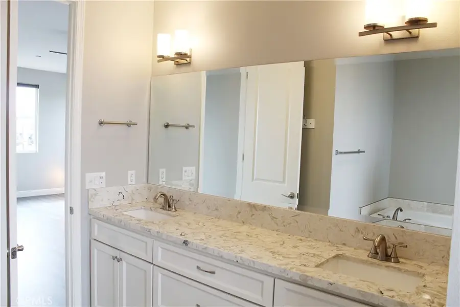 155 Flower, Costa Mesa, CA 92627 - #3