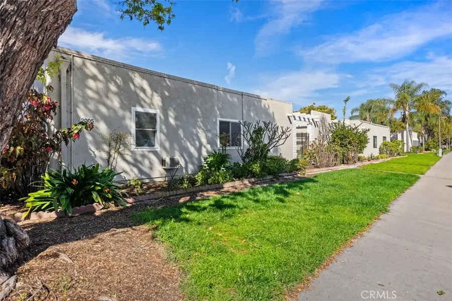 2005 Via Mariposa W #B, Laguna Woods, CA 92637 - #3