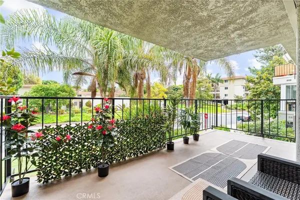 2393 Via Mariposa W #2F, Laguna Woods, CA 92637