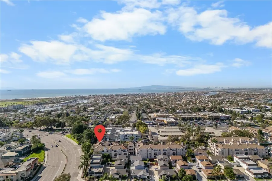 4561 Warner #203, Huntington Beach, CA 92649 - #3