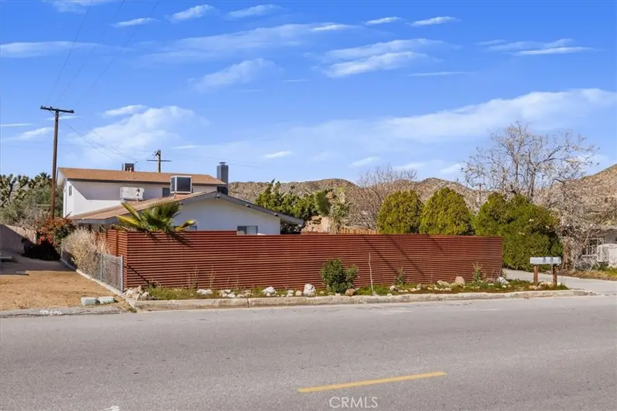 7428 Acoma Trail, Yucca Valley, CA 92284 - #3