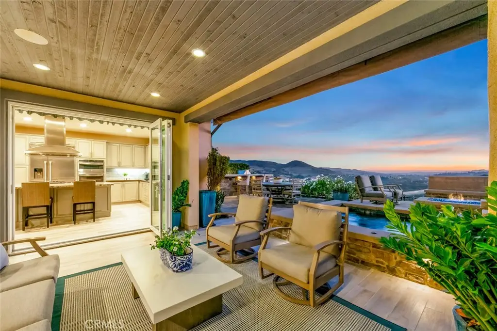 15 Ventada, Ladera Ranch, CA 92694 - #1