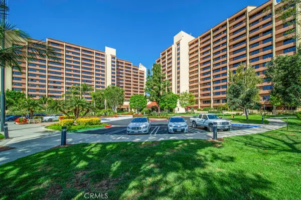 24055 Paseo Del Lago #1201, Laguna Woods, CA 92637