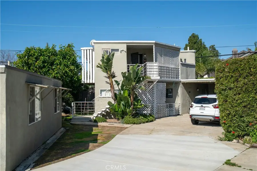 1124 Victoria, Costa Mesa, CA 92627 - #3