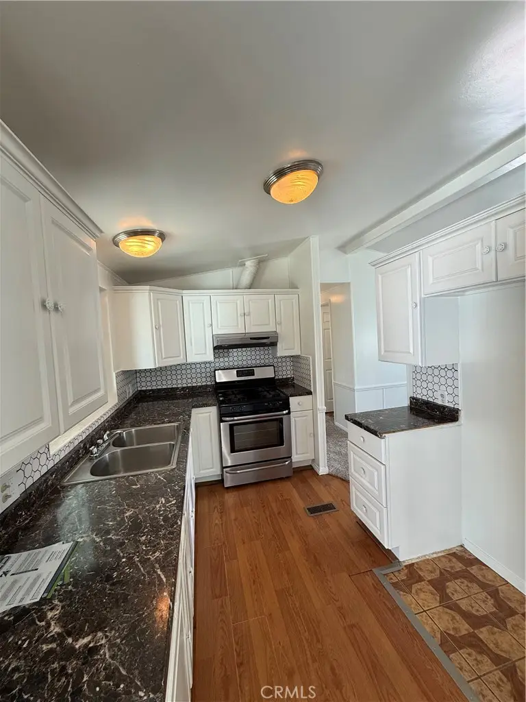 7142 Orangethorpe #17C, Buena Park, CA 90621 - #2