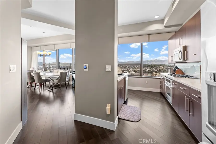 1100 Wilshire #2702, Los Angeles, CA 90017 - #3