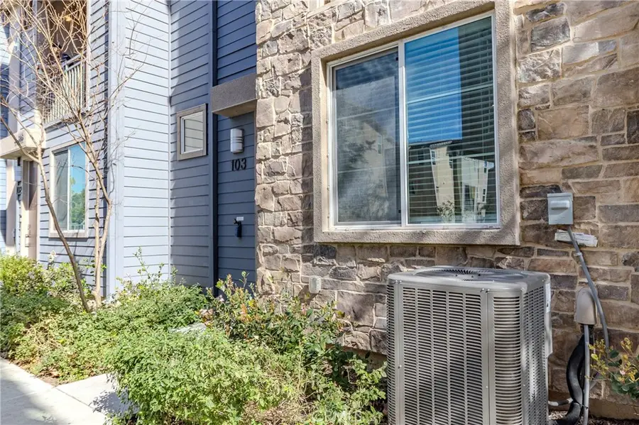 646 Savi, Corona, CA 92878 - #3