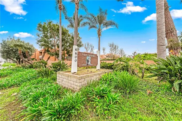 6600 Warner #241, Huntington Beach, CA 92647