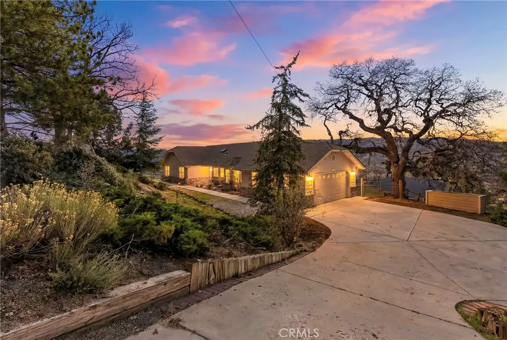 27100 Barkes Way, Tehachapi, CA 93561 - #1