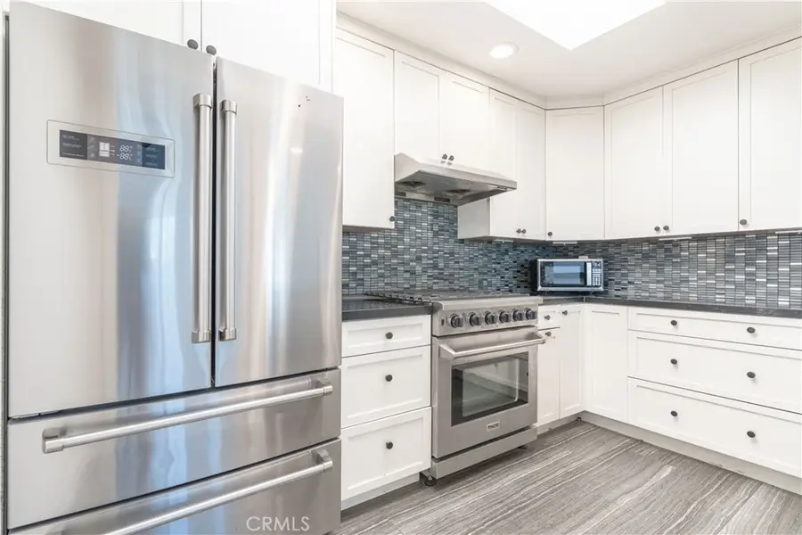 240 Nice #302, Newport Beach, CA 92663 - #3