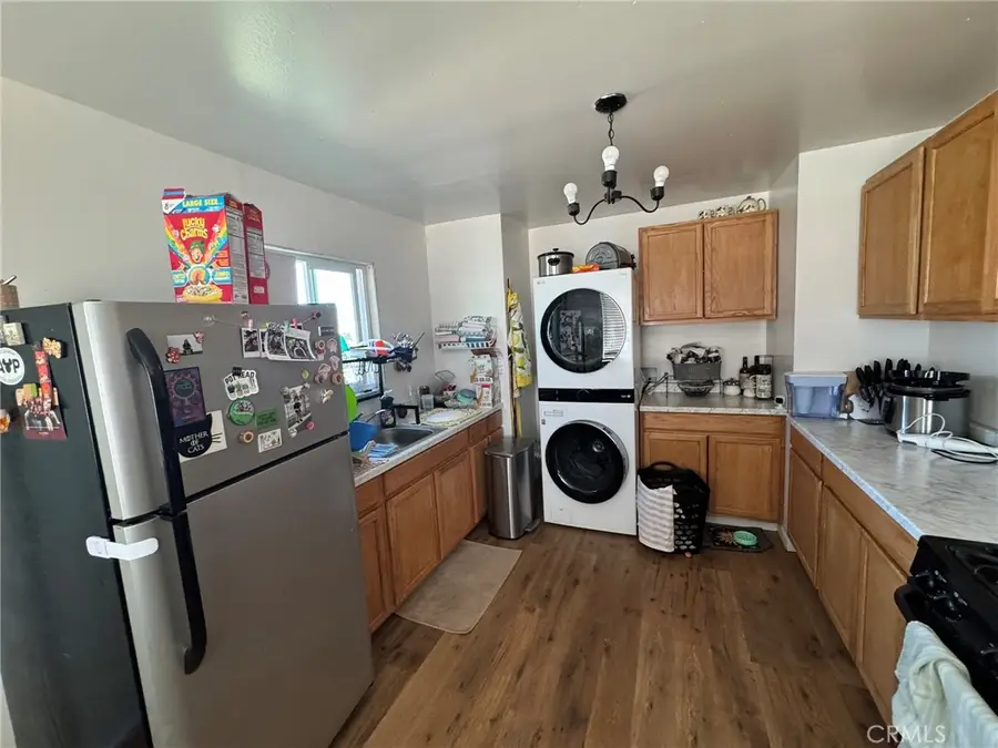 2037 Sequoia, Barstow, CA 92311 - #3