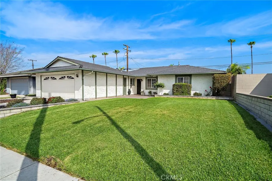 8191 Taylor Drive, Huntington Beach, CA 92646 - #2