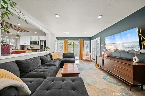 148 S Seneca Circle #24, Anaheim, CA 92805