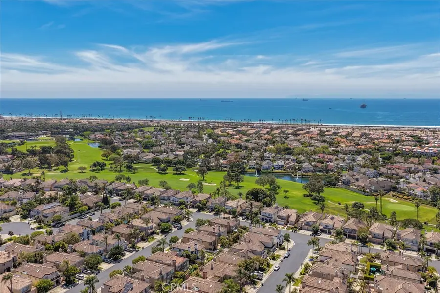 19076 Stonehurst, Huntington Beach, CA 92648 - #3