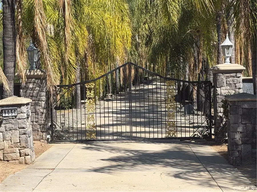 9050 Hunt Road, Corona, CA 92883 - #2