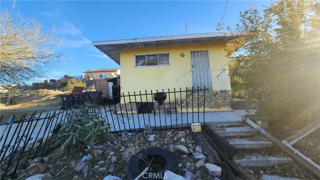 330 Pallesi, Barstow, CA 92311 - #1
