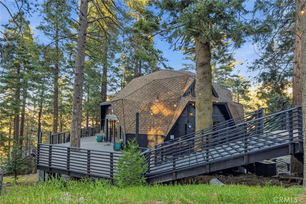 1349 Valley View, Crestline, CA 92325 - #1