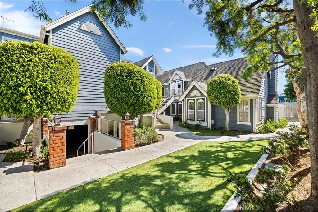 810 Baker #210, Costa Mesa, CA 92626 - #1