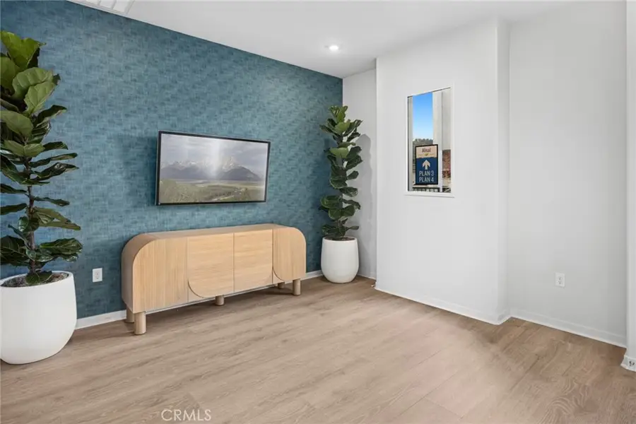 725 E. Route 66, Glendora, CA 91740 - #2