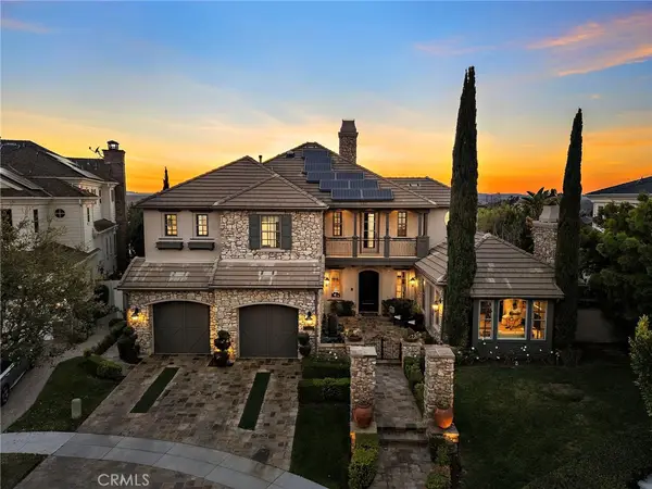 2 Galaxy Isle, Ladera Ranch, CA 92694