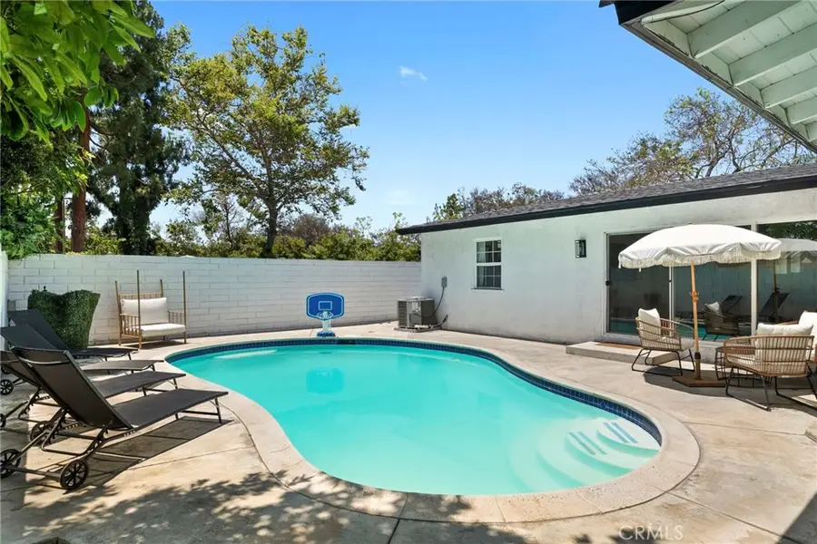 2214 Edna Drive, Santa Ana, CA 92706 - #2