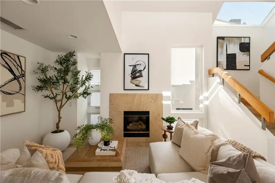 517 Larkspur, Corona Del Mar, CA 92625 - #2