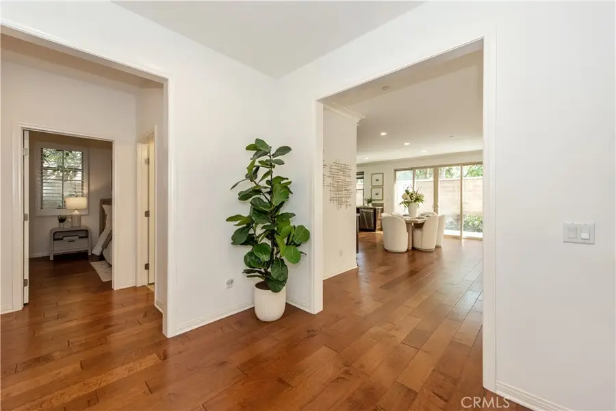 238 Shelbourne, Irvine, CA 92620 - #2