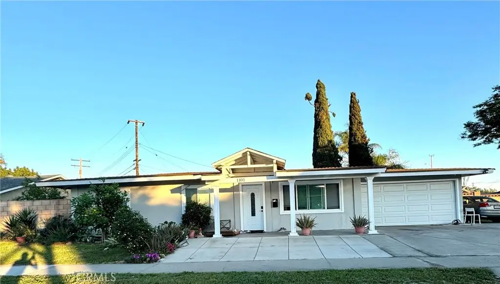 1101 N Gates, Santa Ana, CA 92703 - #1